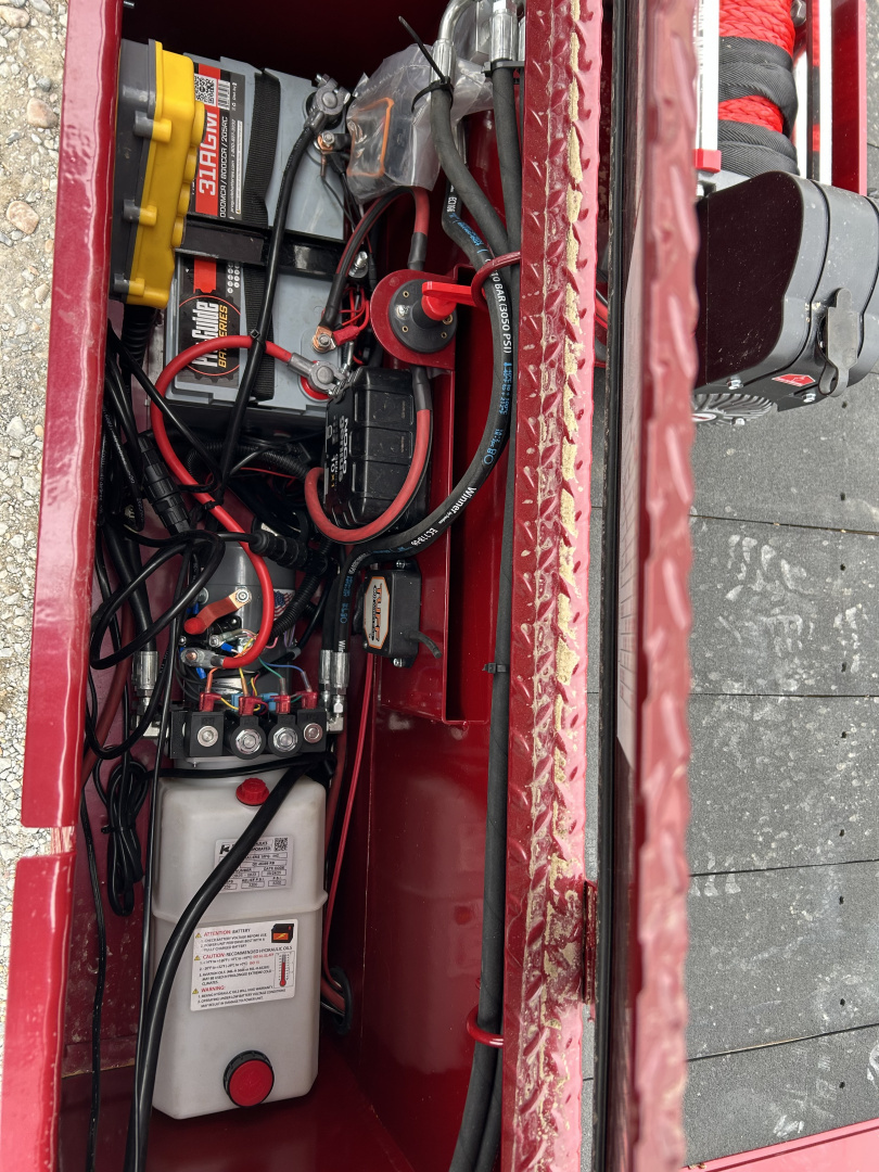 New 2026 MAXXD 102" X 28' 18K Gooseneck Power Tilt Trailer