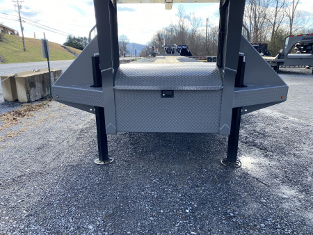 New 2026 Diamond C FMAX210 GOOSENECK TRAILER HYDRO JACKS & DOVE ALUMINUM OUTER RIMS