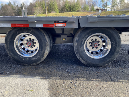 New 2026 Diamond C FMAX210 GOOSENECK TRAILER HYDRO JACKS & DOVE ALUMINUM OUTER RIMS