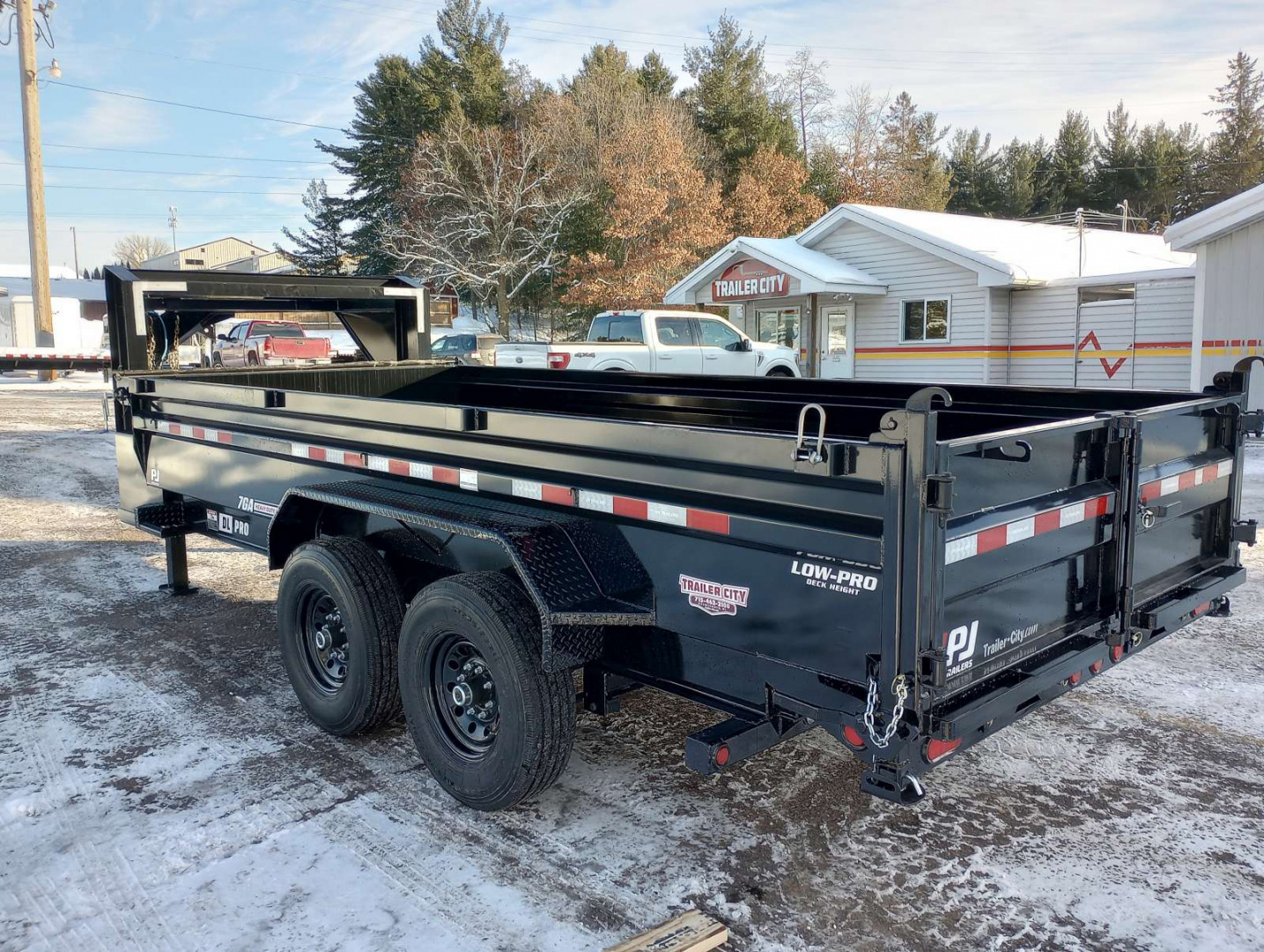 New 2026 PJ TRAILERS 83" x 16' DL Gooseneck Dump Trailer