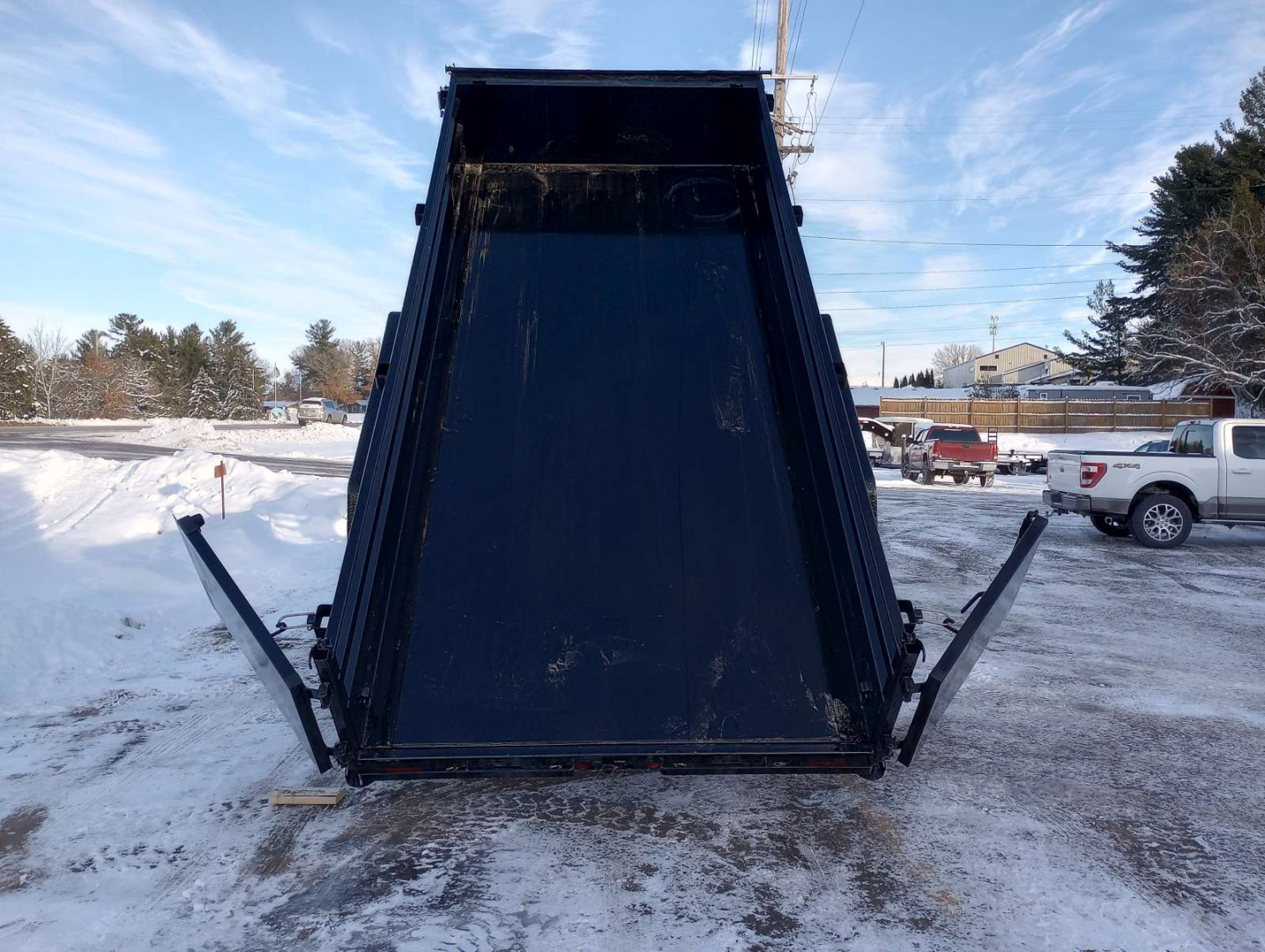 New 2026 PJ TRAILERS 83" x 16' DL Gooseneck Dump Trailer