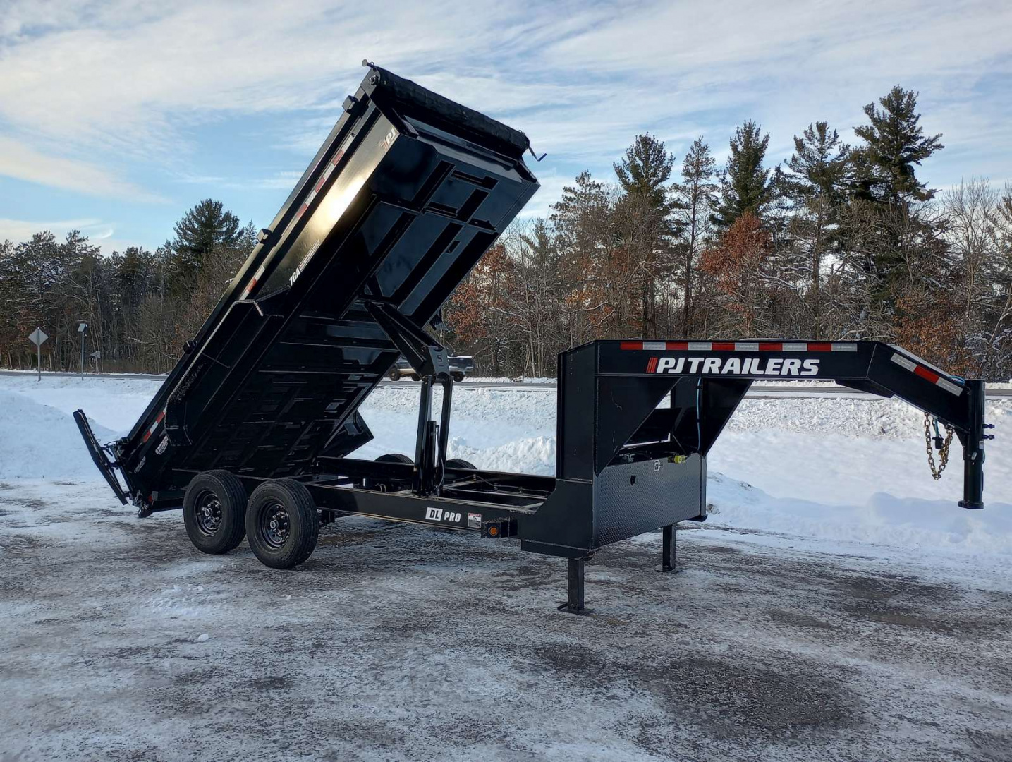 New 2026 PJ TRAILERS 83" x 16' DL Gooseneck Dump Trailer