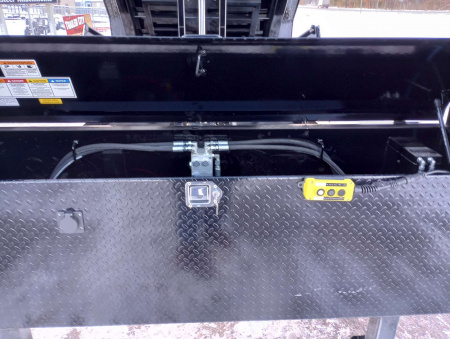 New 2026 PJ TRAILERS 83" x 16' DL Gooseneck Dump Trailer