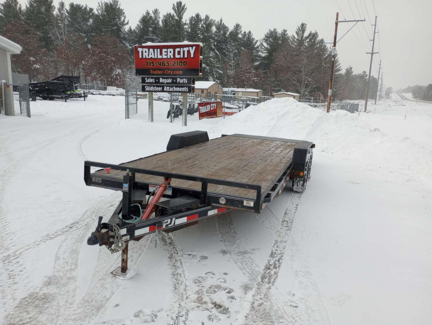 Used 2018 PJ Trailers 83" x 22' TH Tilt Trailer