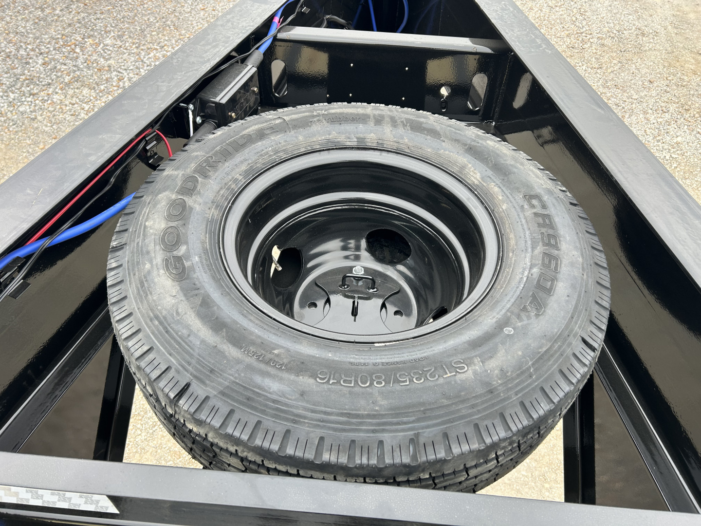 New 2026 Load Trail Hydraulic Dovetail Gooseneck Trailer | 102" x 34' 25.9K GVWR