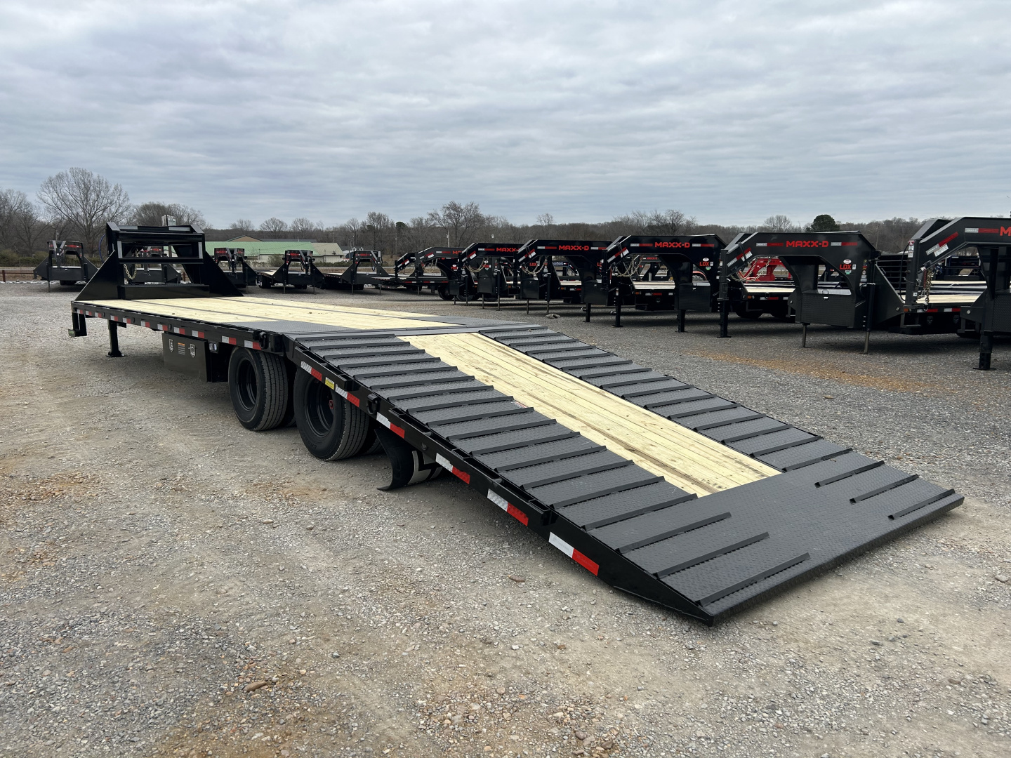New 2026 Load Trail Hydraulic Dovetail Gooseneck Trailer | 102" x 34' 25.9K GVWR