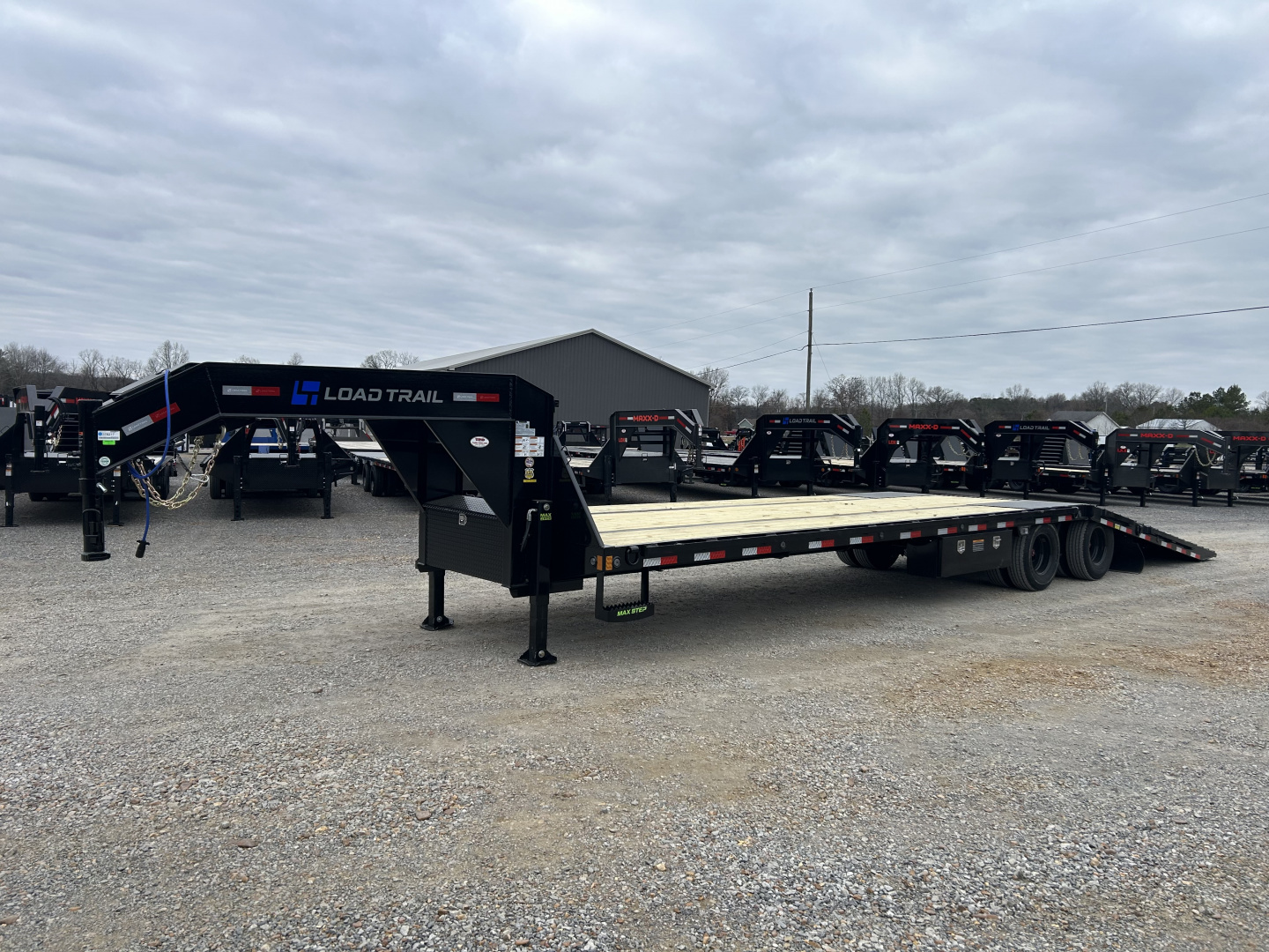 New 2026 Load Trail Hydraulic Dovetail Gooseneck Trailer | 102" x 34' 25.9K GVWR