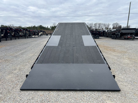 New 2026 Load Trail Gooseneck Trailer | 102" x 28' 16K GVWR