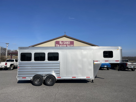 New 2026 Merhow Trailers Bronco 3H GN SL Horse Trailer