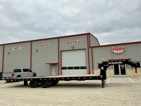 New 2026 PJ 102 x32' GN Low Pro Hydraulic Dovetail w/ Duals - LY