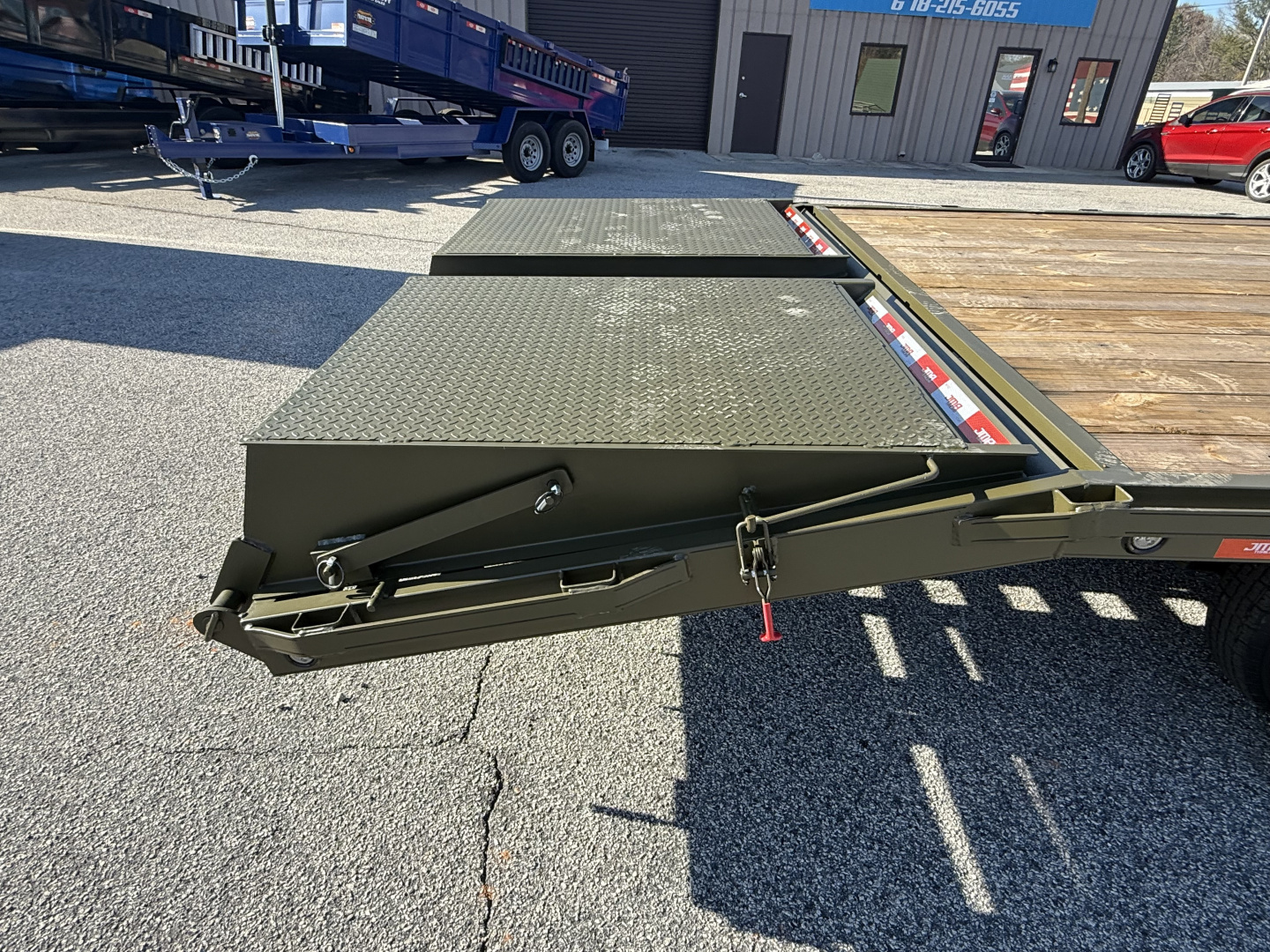 New 2026 DELUXE 25+5 20K GOOSENECK DECKOVER EQUIPMENT HAULER WITH MEGA RAMPS