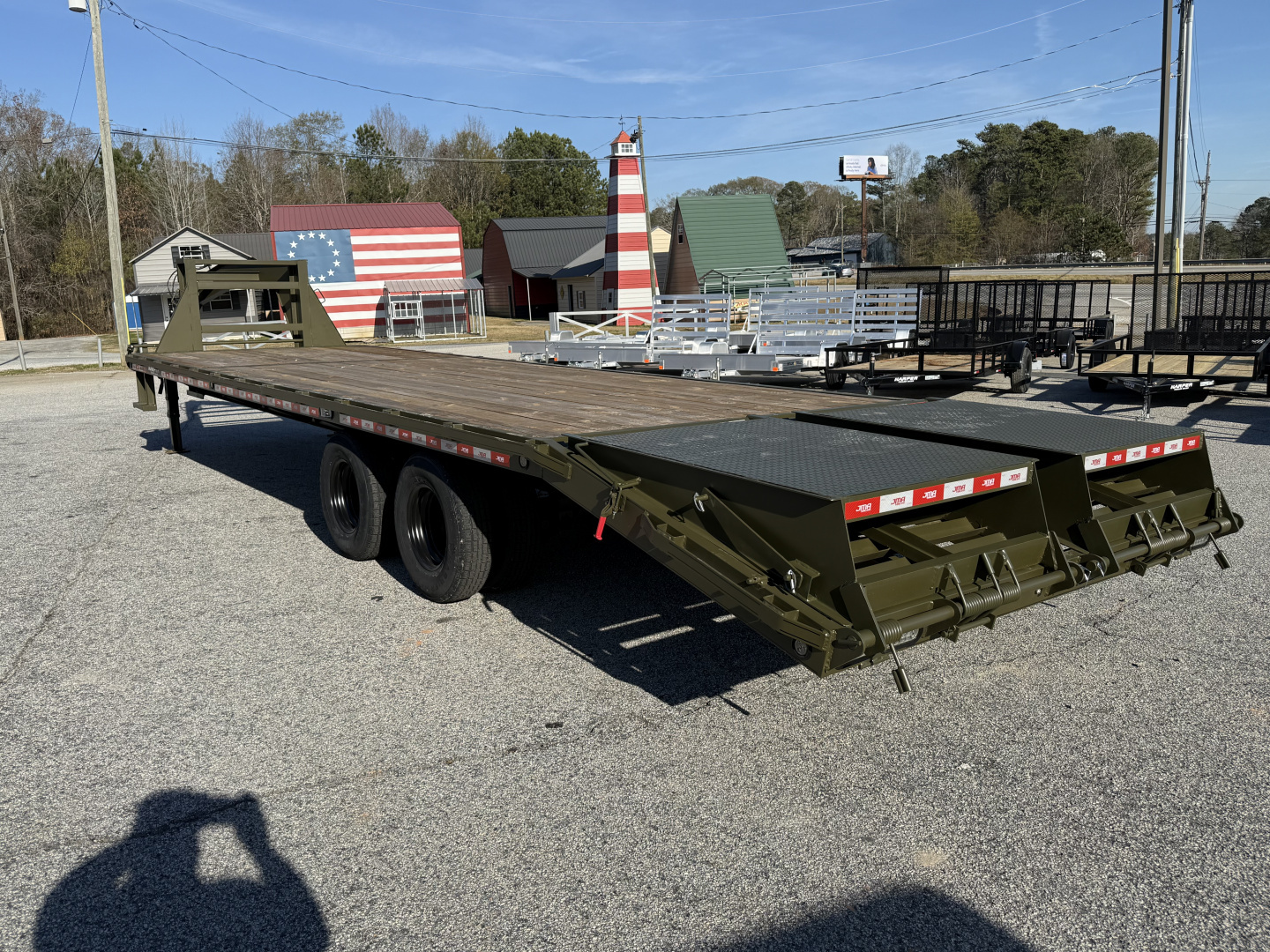 New 2026 DELUXE 25+5 20K GOOSENECK DECKOVER EQUIPMENT HAULER WITH MEGA RAMPS