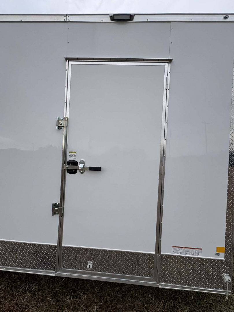 New 2026 Diamond Cargo 8.5X24TAWHT.GULLWING DOOR Car / Racing Trailer