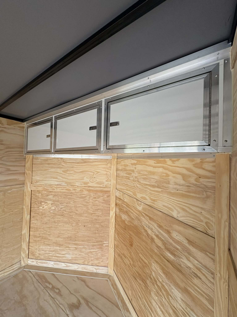 New 2026 Diamond Cargo 8.5X24TAWHT.GULLWING DOOR Car / Racing Trailer