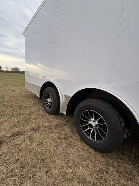 New 2026 Diamond Cargo 8.5X24TAWHT.GULLWING DOOR Car / Racing Trailer