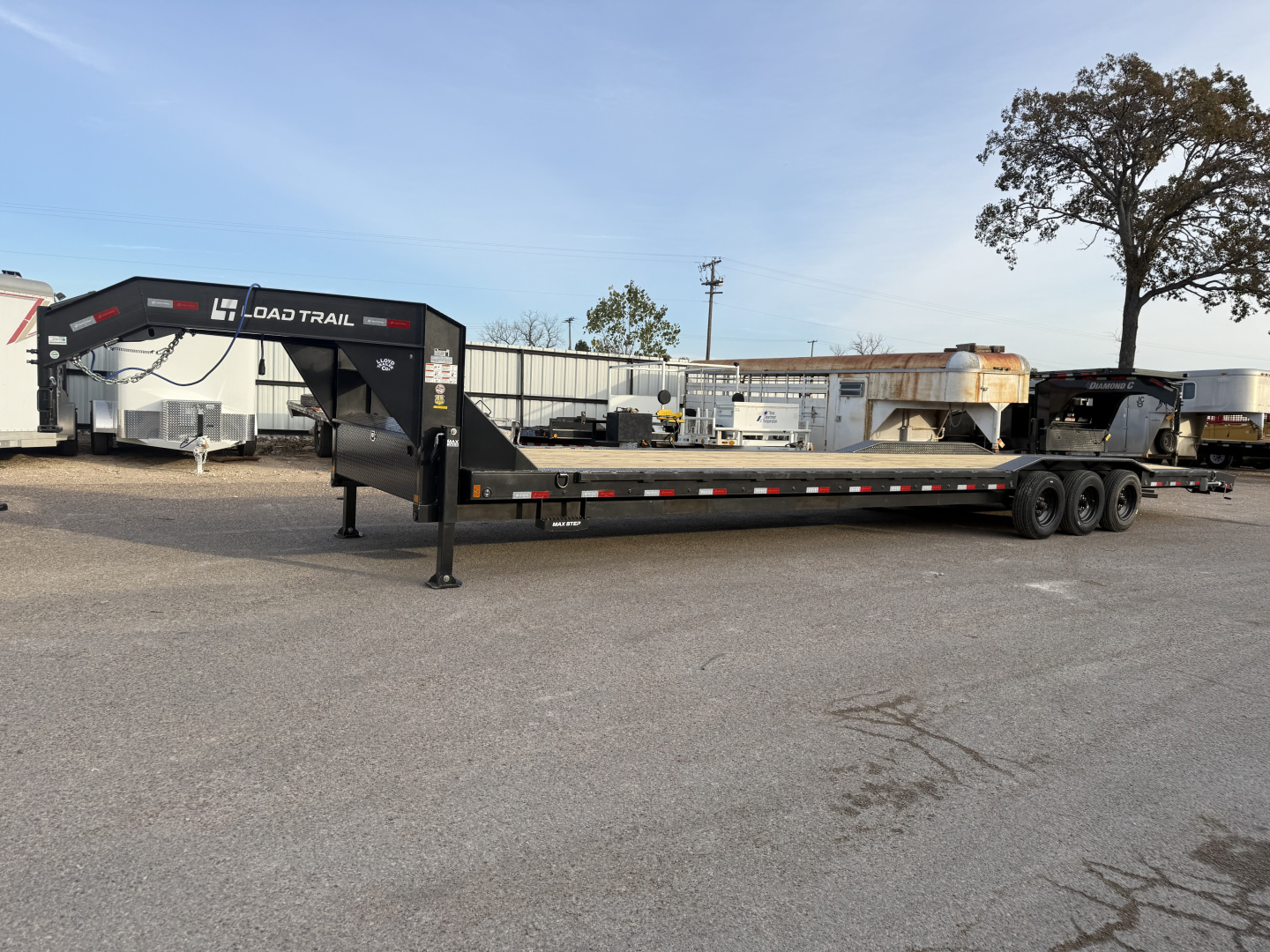 New 2026 Load Trail 102X40 24K GN Car Hauler