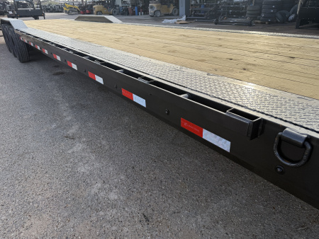 New 2026 Load Trail 102X40 24K GN Car Hauler