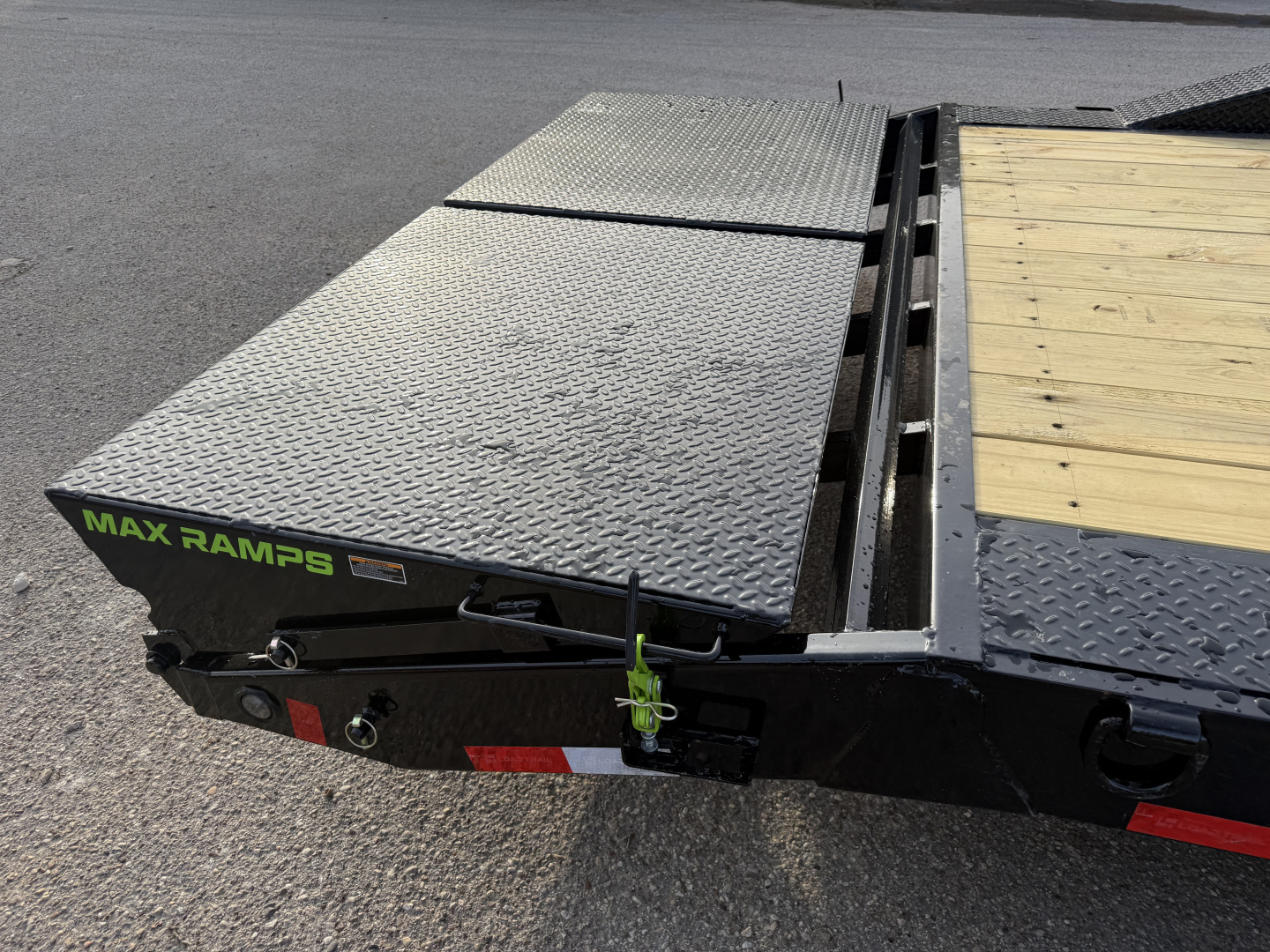 New 2026 Load Trail 102X24 16K GN Car Hauler