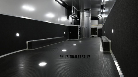 New ***PRI SHOW SPECIAL*** ONLY 1 AVAILABLE! *** 2026 Haulmark 8.5X44 EDGE PRO RACE TRAILER BATHROOM PACKAGE 2 ELECTRIC AWNINGS & AC!!! Car / Racing Trailer