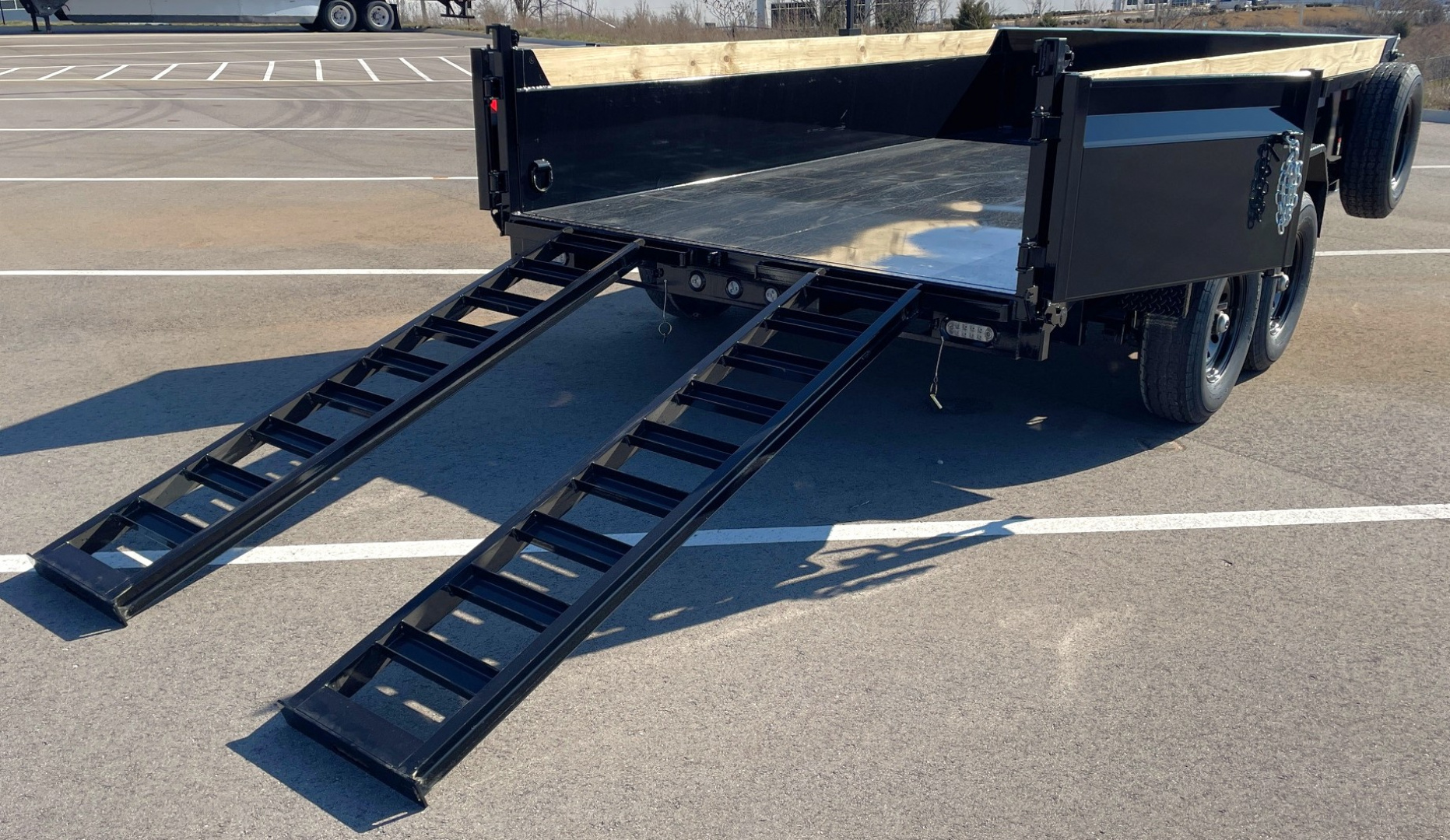 New MAXX-D DKX 14' Scissor Hoist Dump Trailer 14,000 GVWR, 10 Gauge, 24" Sides, Black, Spare, Ramps