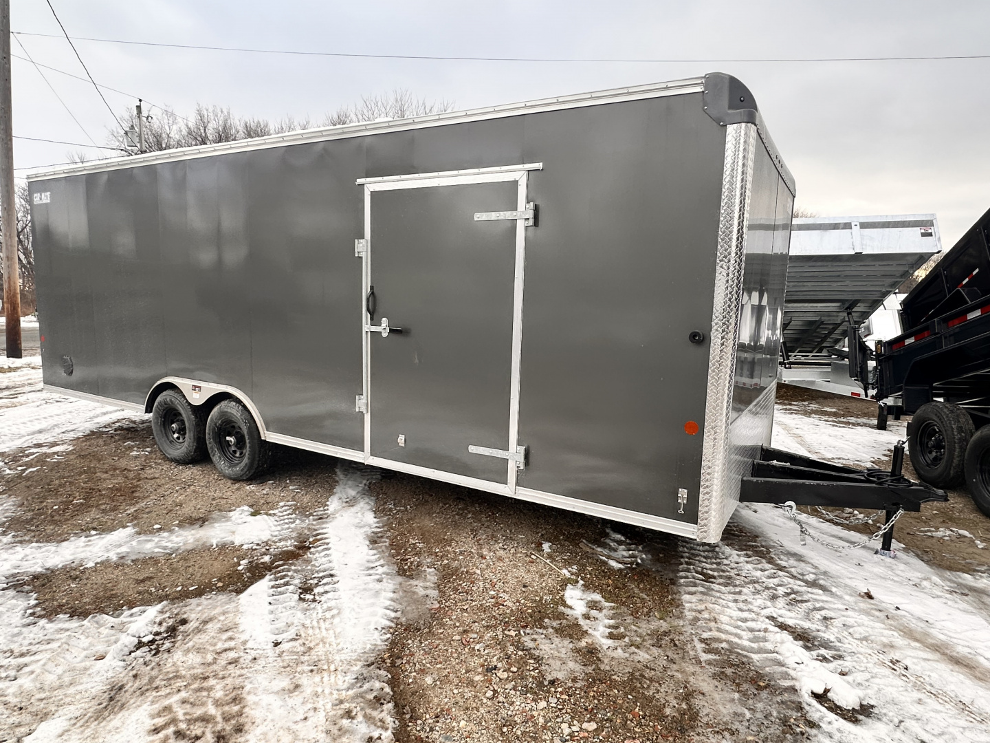 New 2026 8.5x24 Enclosed trailer 10k gvw