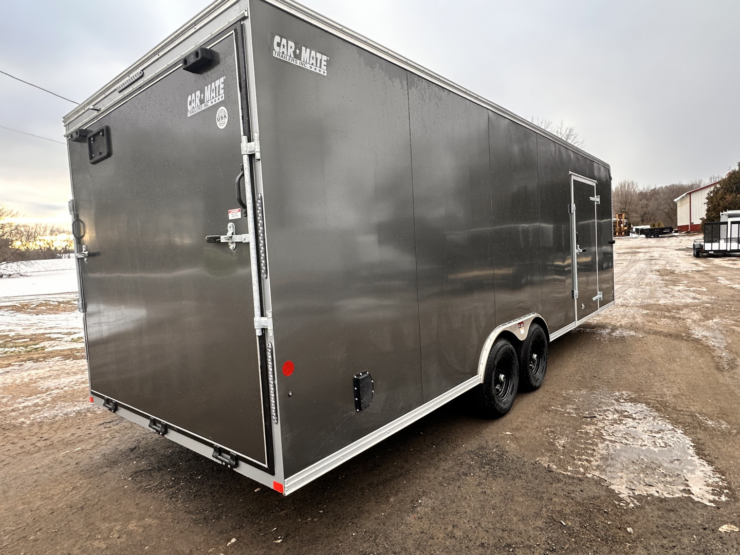 New 2026 8.5x24 Enclosed trailer 10k gvw