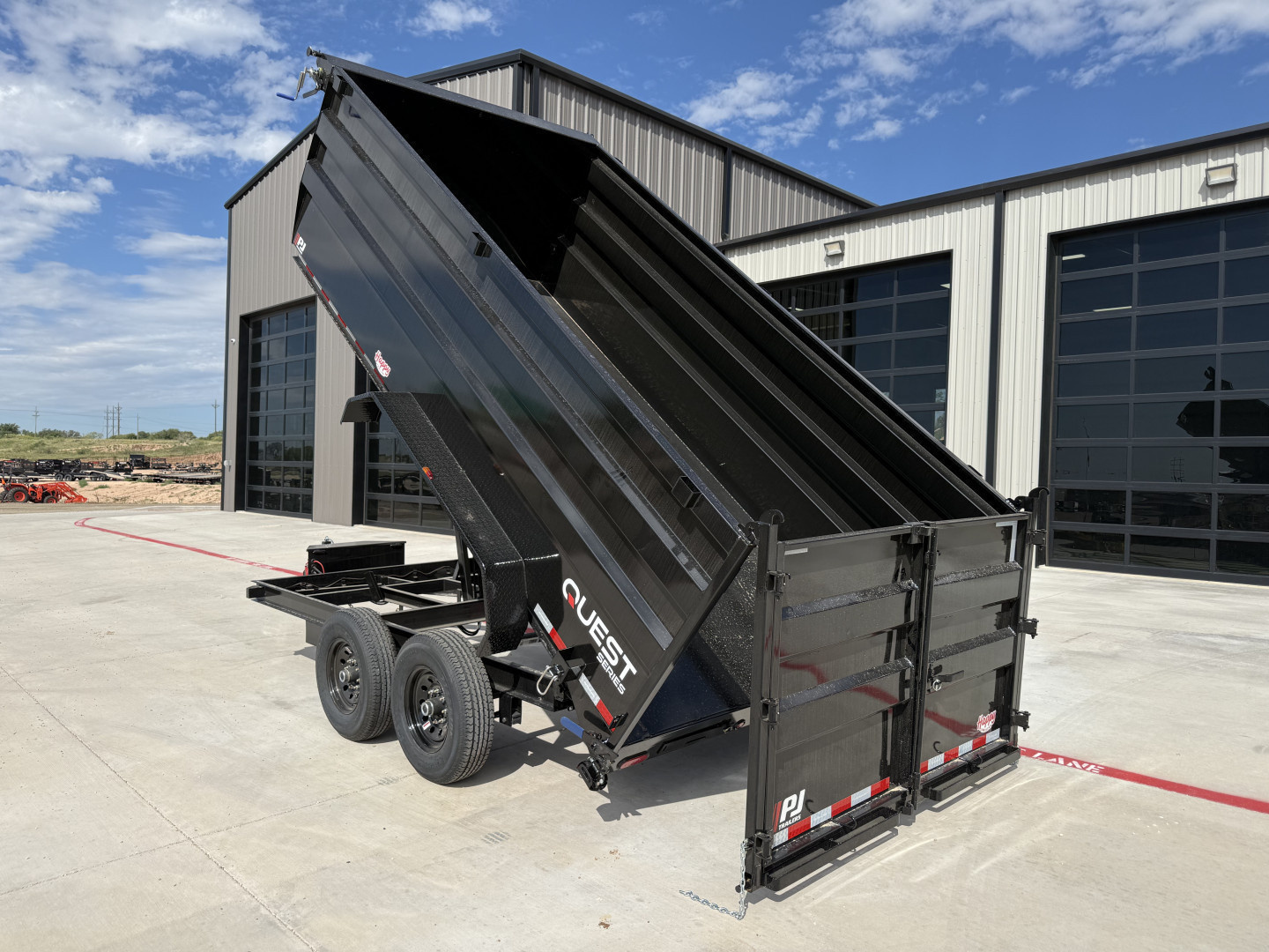 New 2026 PJ 83"x14' BP Tandem Axle Dump w/ 48" Sides – D7
