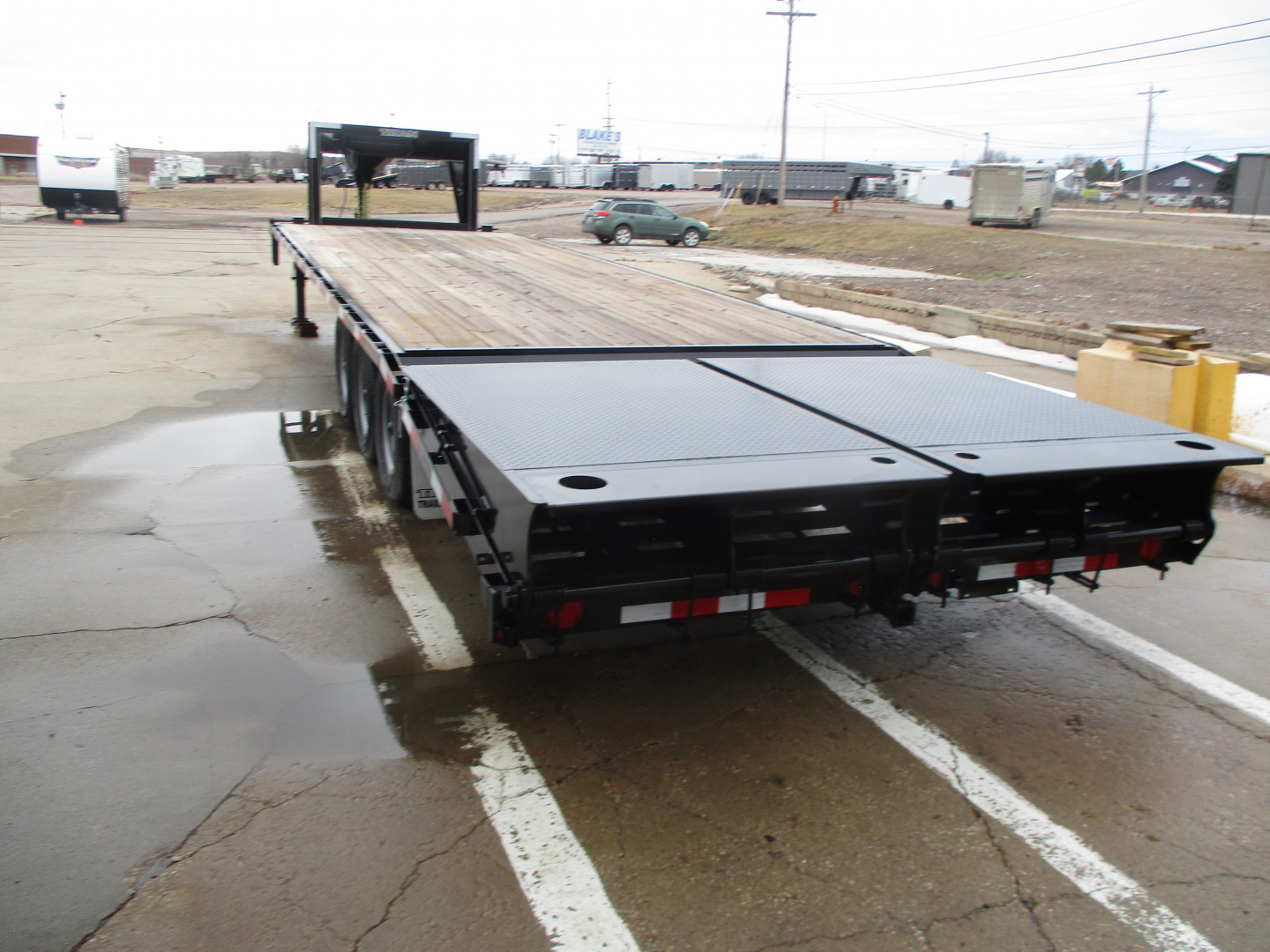 New 2025 Titan Trailer Flatbed Flatbed Trailer 8'6 X30