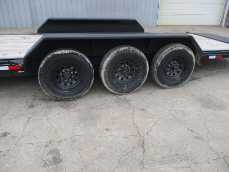 New 2025 Titan Trailer Flatbed Flatbed Trailer