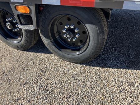 New 2026 Diamond C Trailers DET 207 24 X 102 Tilt Trailer