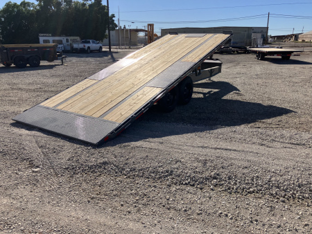 New 2026 Diamond C Trailers DET 207 24 X 102 Tilt Trailer