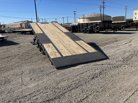 New 2026 Diamond C Trailers DET 207 24 X 102 Deckover Trailer