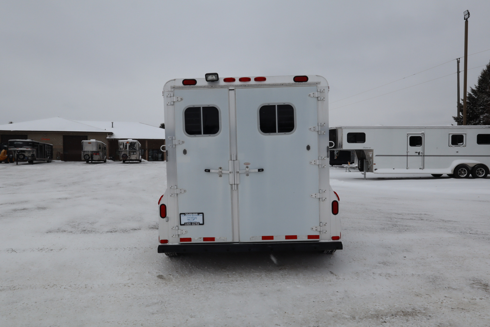 Used 2002 4-Star Trailers 2 Horse GN Trailer