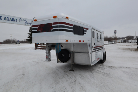 Used 2002 4-Star Trailers 2 Horse GN Trailer