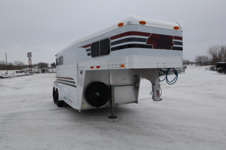 Used 2002 4-Star Trailers 2 Horse GN Trailer