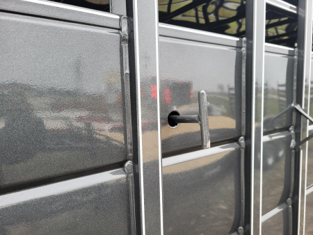 New 2026 Maxwell Gooseneck Bull Package Stock / Stock Combo Trailer