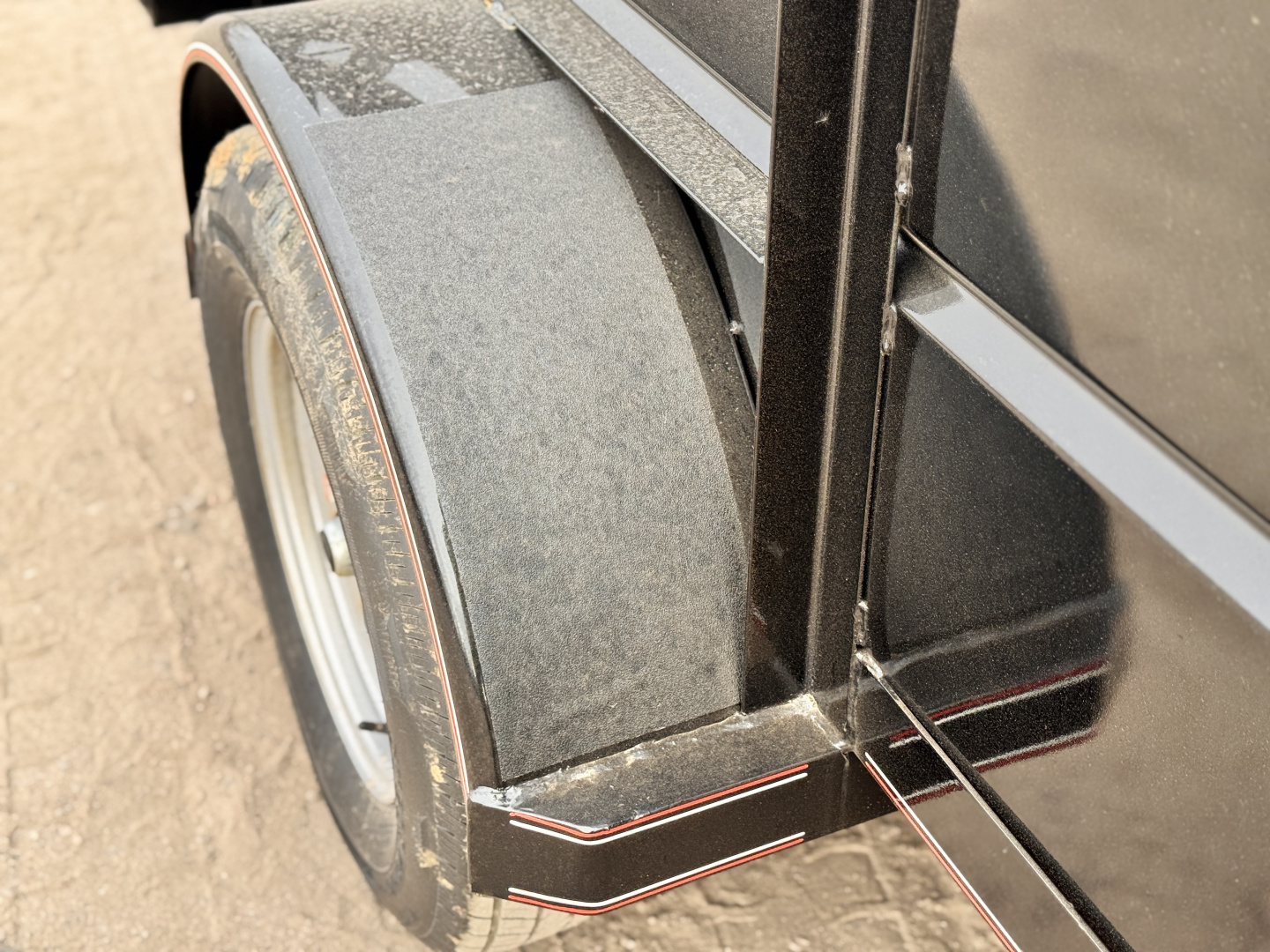 New 2026 Diamond T 5-10-2H Solid Side RampGate Utility 3K GVWR