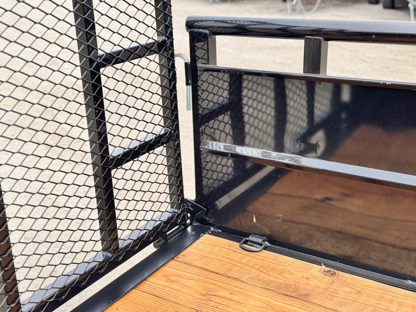 New 2026 Diamond T 5-10-2H Solid Side RampGate Utility 3K GVWR