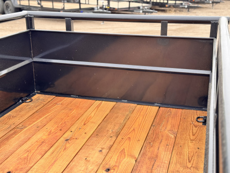 New 2026 Diamond T 5-10-2H Solid Side RampGate Utility 3K GVWR