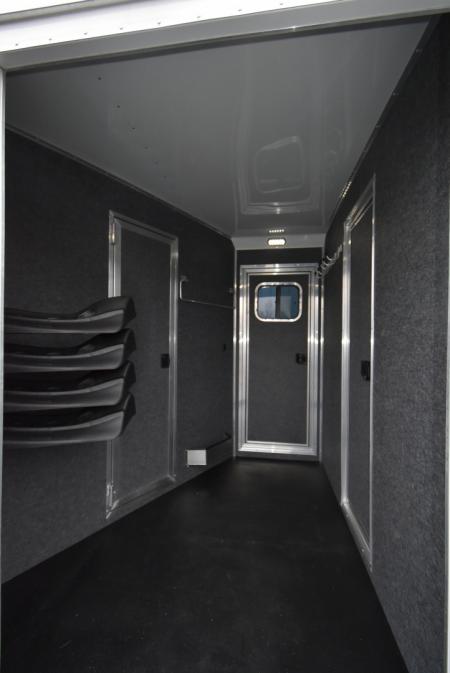 New 2026 Lakota CHL81413SR Stock Combo Horse Trailer