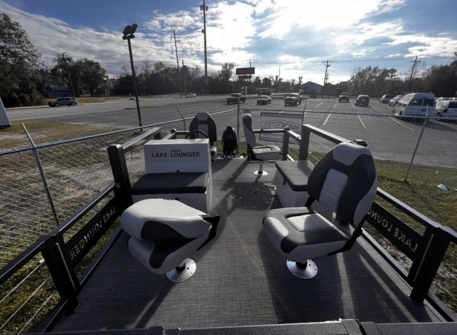 Used 2021 Lake Lounger 13' FOUR POINT FISH / TOHATSU 25HP / TRAILER Pontoon Boat