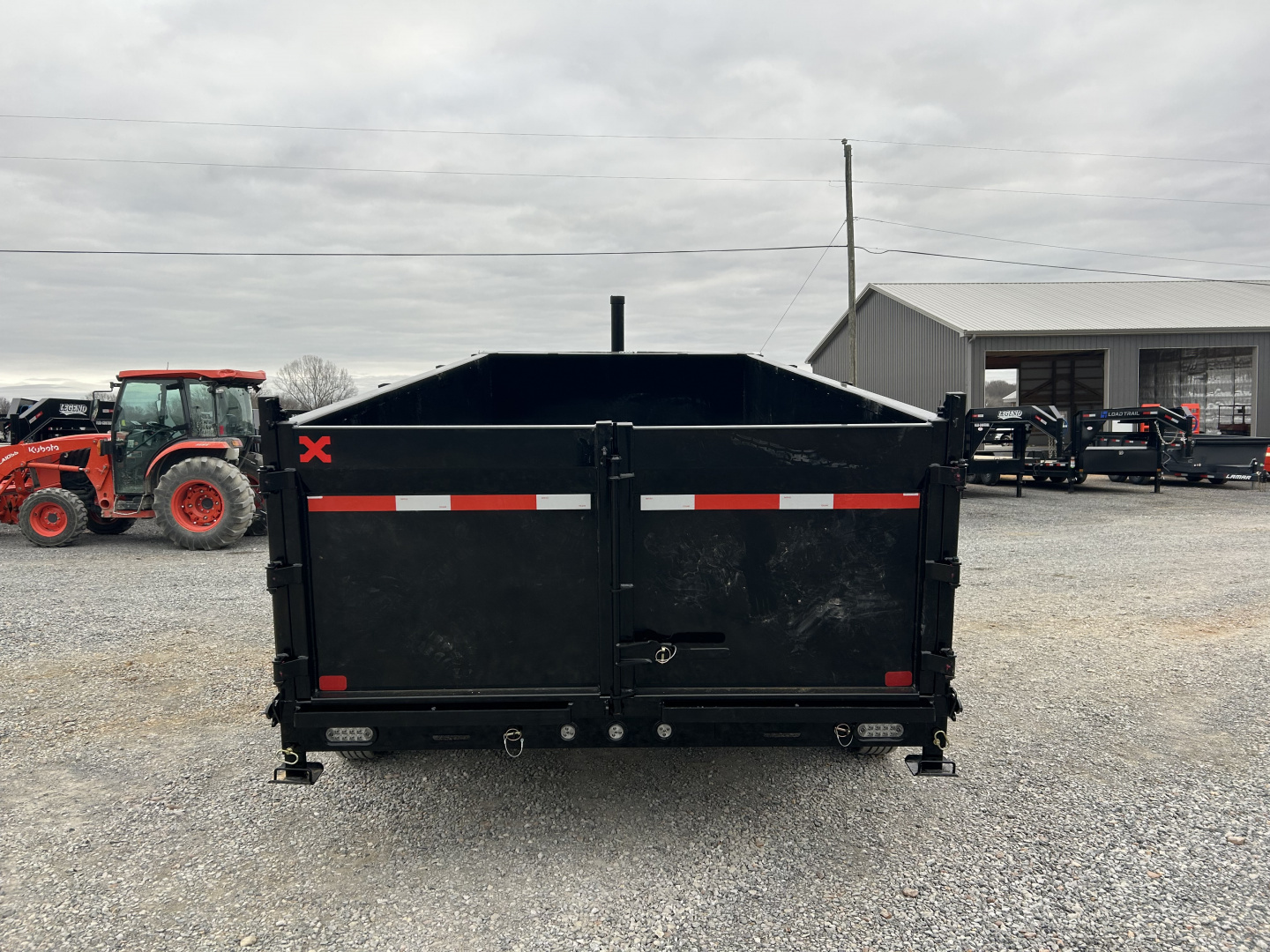 New 2026 MAXXD Dump Trailer | 16' x 83' 17.5K GVWR