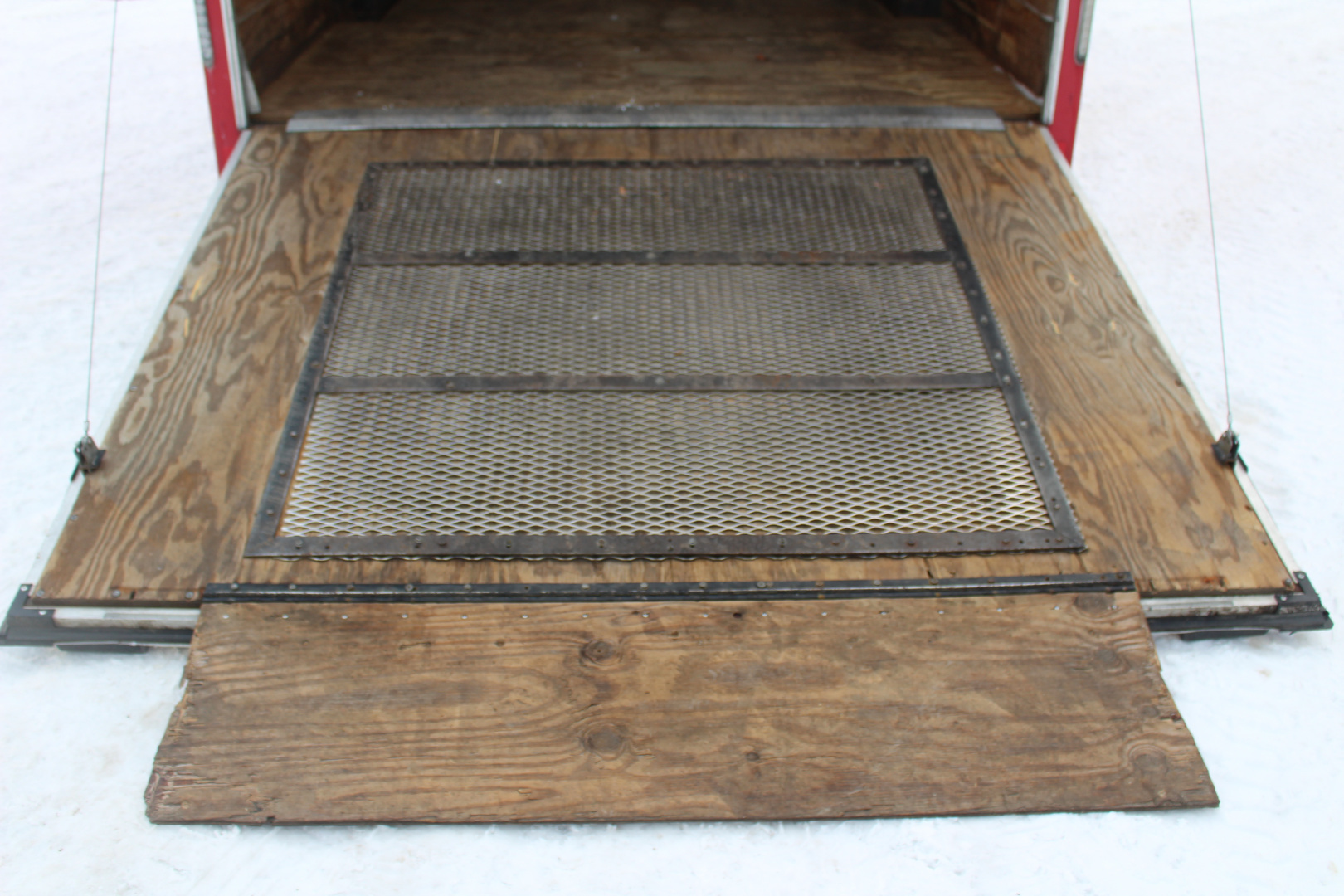 Used 2018 United UXT Commercial Grade Cargo Trailer - 8.5 'x 20' - 6.5' Interior Height - Rear Ramp Door - Extended Tongue - 9900# GVW