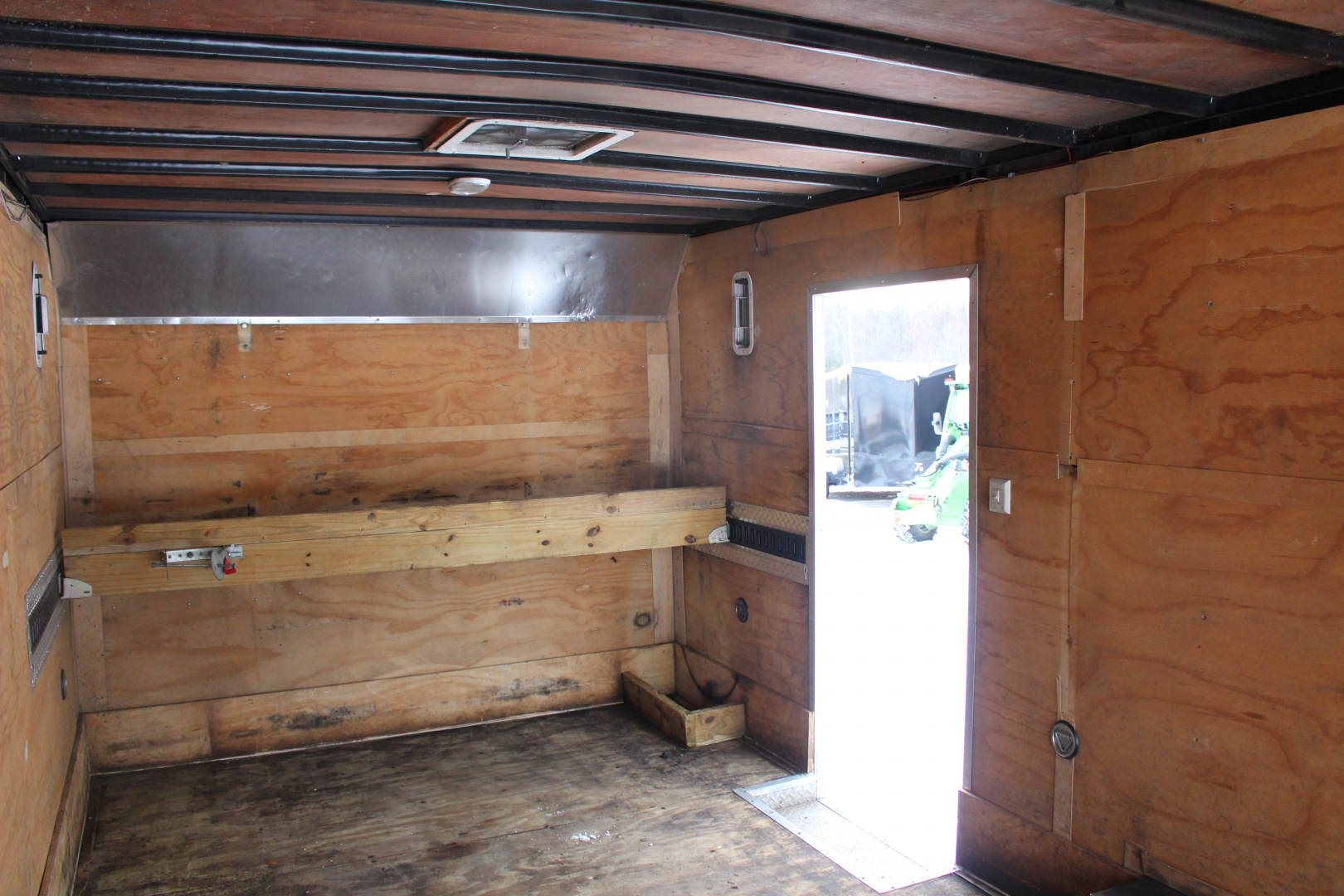 Used 2018 United UXT Commercial Grade Cargo Trailer - 8.5 'x 20' - 6.5' Interior Height - Rear Ramp Door - Extended Tongue - 9900# GVW