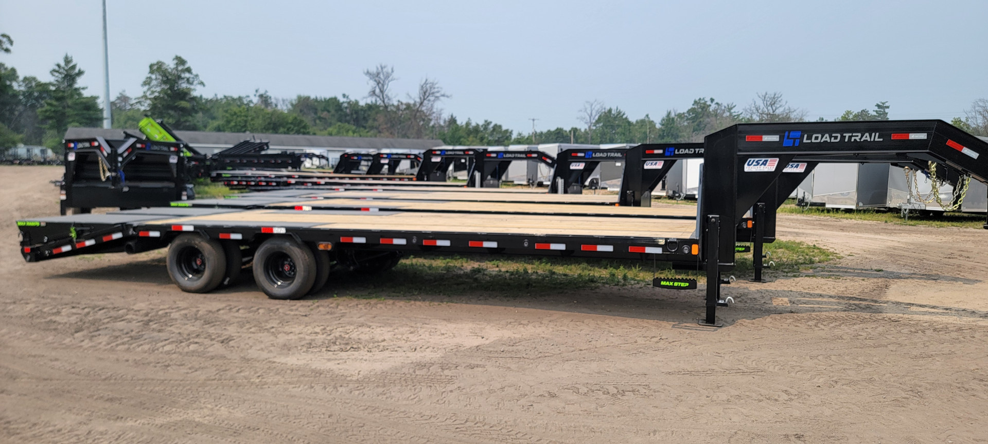 New 2026 Load Trail 102X28 GOOSENECK 24K W/MAX RAMPS Gooseneck Bodies