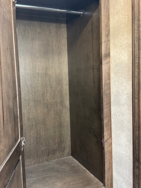 Used 2019 4-Star 3 Horse Living Quarters Horse Trailer