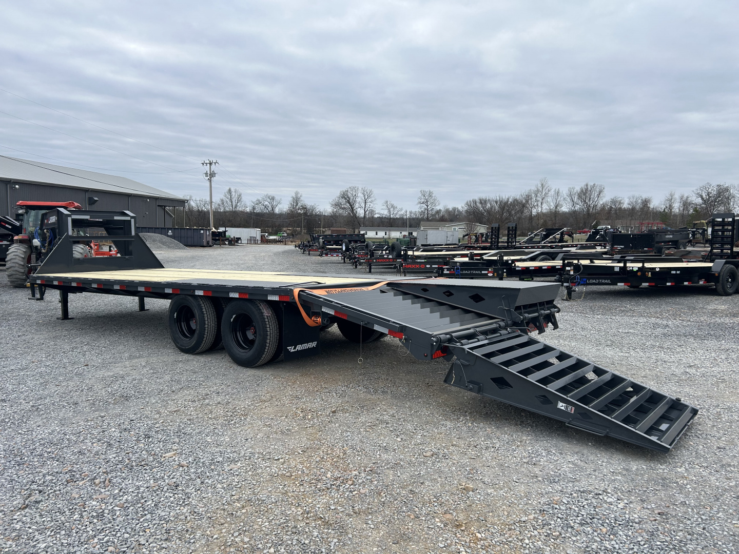 New 2026 Lamar Gooseneck Trailer | 102" x 25' | 22K GVWR