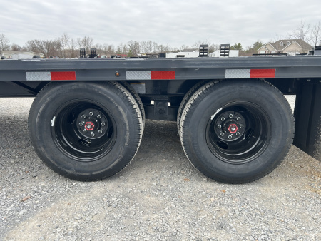 New 2026 Lamar Gooseneck Trailer | 102" x 25' | 22K GVWR