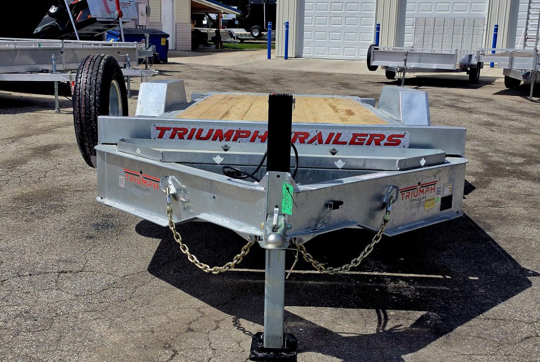 New 82X20 GALVANIZED POWER TILT DECK DUAL HYDRAULIC RAMS 7 K AXLES W/POWER JACK 2026 TRIUMPH