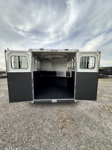 Used 2021 Sundowner Super Sport 2H BP Horse Trailer